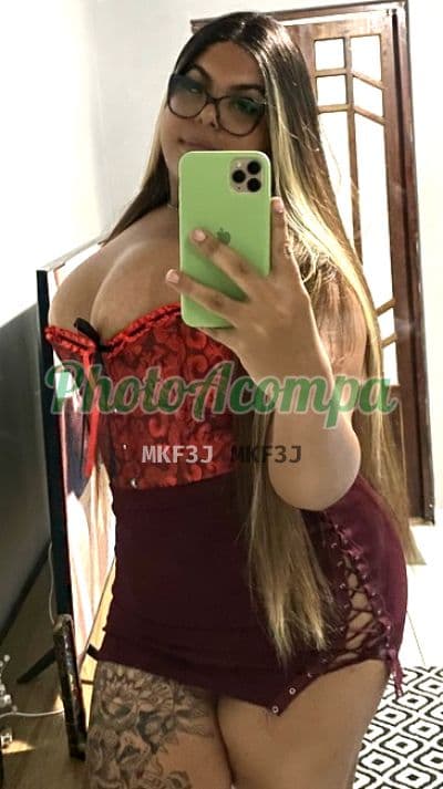 Travesti acompanhante em Caraguatatuba com beijo na boca (2) — Sophia Santos