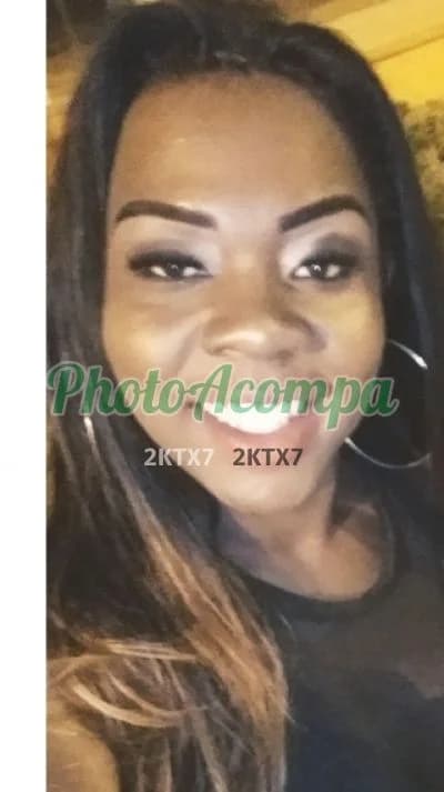 Travesti acompanhante em Barbacena — beijo na boca, foto 4 de Suzana