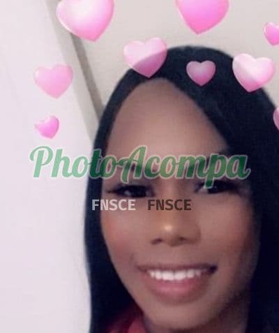 Travesti acompanhante em Porto Alegre com beijo grego (2) — Suzzy Lins