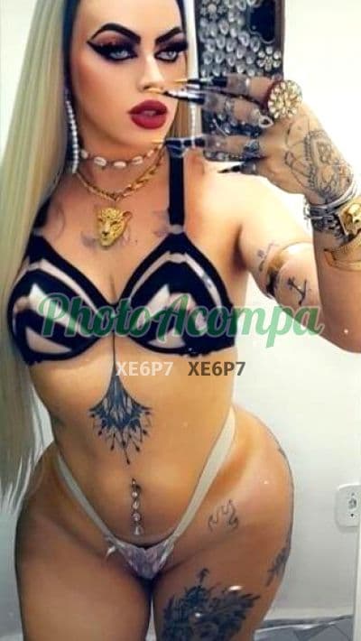 Travesti acompanhante em Itaboraí — beijo na boca, foto 2 de Trans Nalla Loira