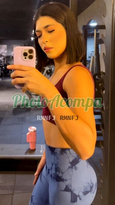 Travesti acompanhante em Manaus com beijo grego (2) — Victória