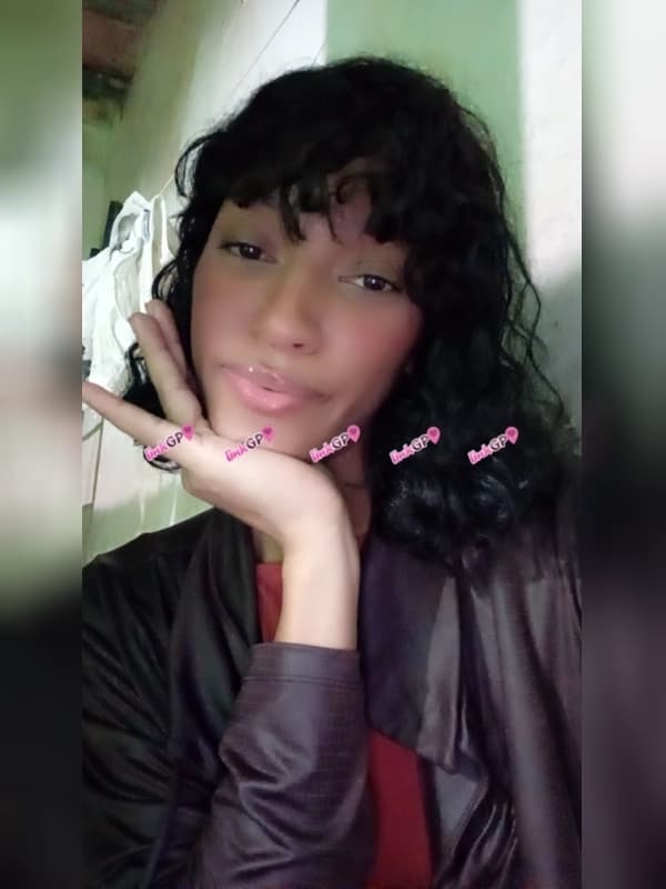 Travesti acompanhante bundão em Salvador, foto 2 de Victória Luz, Uma Menina No Corpo Errado.