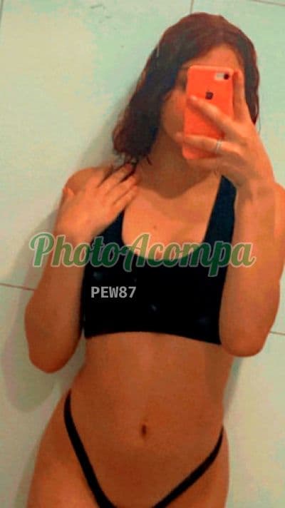 Travesti acompanhante em Itaquaquecetuba — beijo na boca, foto 2 de Victória Silva