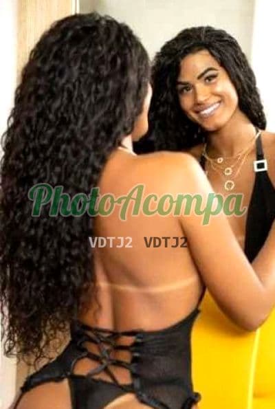 Travesti acompanhante em Rio de Janeiro — beijo grego, foto 2 de Viviane Freitas