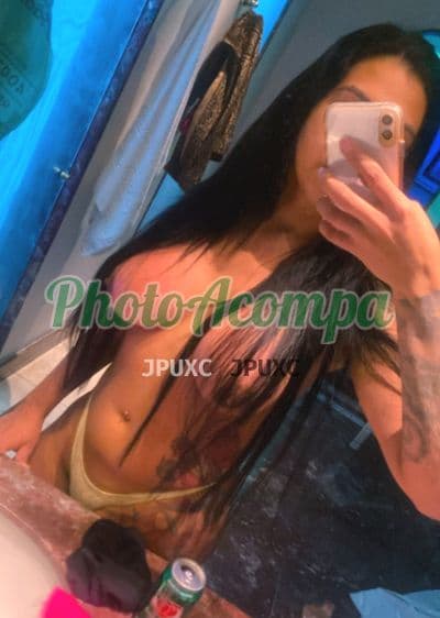 Travesti acompanhante em São Paulo com beijo grego (2) — Yasmin Almeida