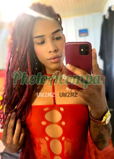 Travesti acompanhante em Curitiba com beijo grego (4) — Ysa Martins