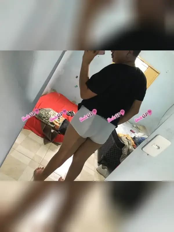 Videochamada erótica com apertadinho, foto de perfil