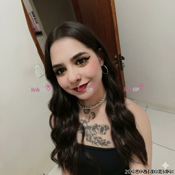 Foto 11: Videochamada erótica com olhos castanhos — Agnes Martins