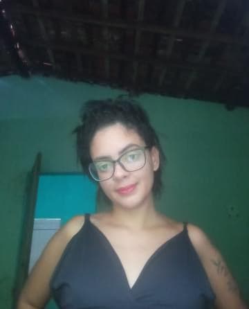 Videochamada erótica com cabelo pretos, foto de perfil