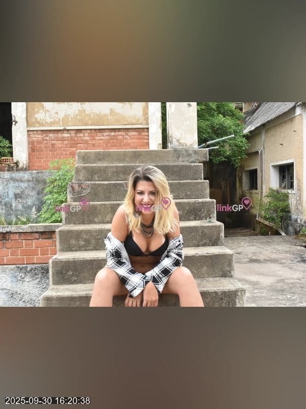 Foto 9: Videochamada erótica com peitões — Beck