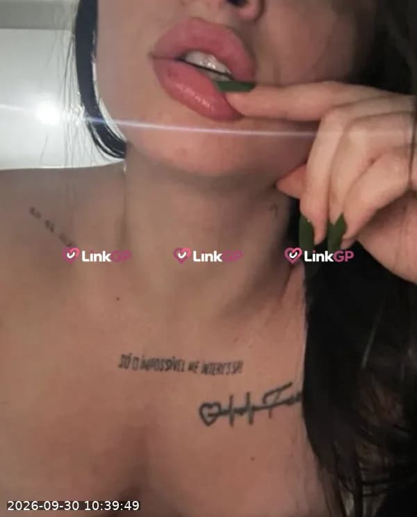 Videochamada erótica com foto real (2) — Bela Hortori