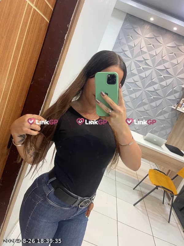 Videochamada erótica com foto real (2) — Bia Larceda