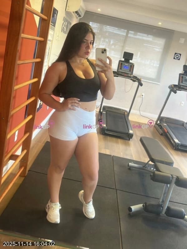 Foto 17: Videochamada erótica com branquinha — Bia Peludinha