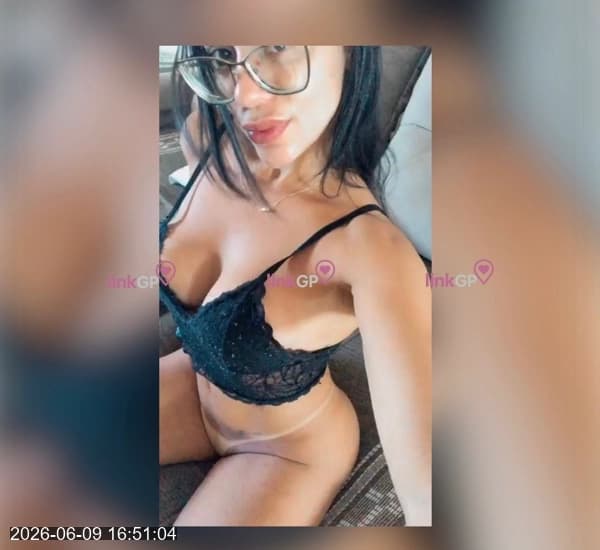 Videochamada erótica com podolatria online (8) — Bianca