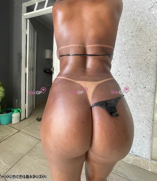 Videochamada erótica com bundão, foto 13 de Bruninha
