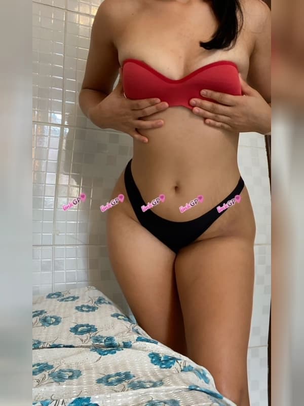 Videochamada erótica com imagem autêntica — Carolzinha Souza, foto 4