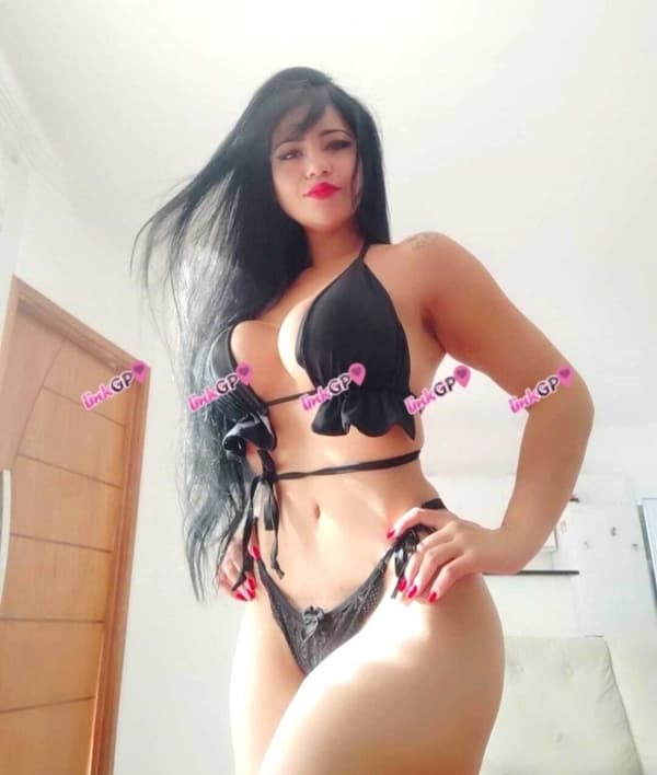 Foto 19: Videochamada erótica com asiática — Cibelinha