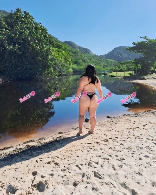 Videochamada erótica com imagem autêntica — Doce Lah, foto 4