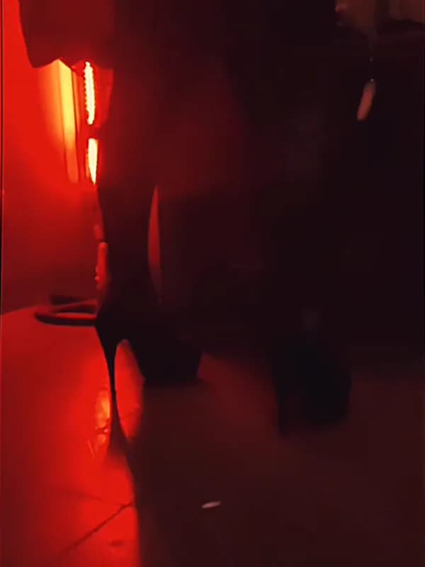 Foto 15: Videochamada erótica com greluda — 👑dominatrix Carla👑