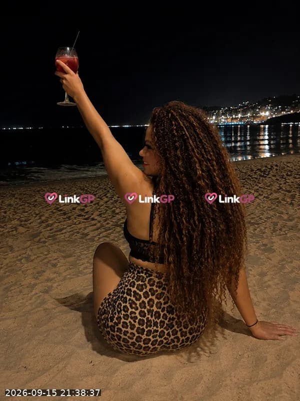 Videochamada erótica com baixinha — Domme Carla, foto 7