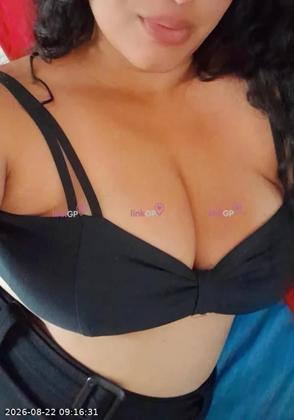 Videochamada erótica com foto real (2) — Emmapamela