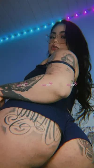 Videochamada erótica com foto real (2) — Évora Mont