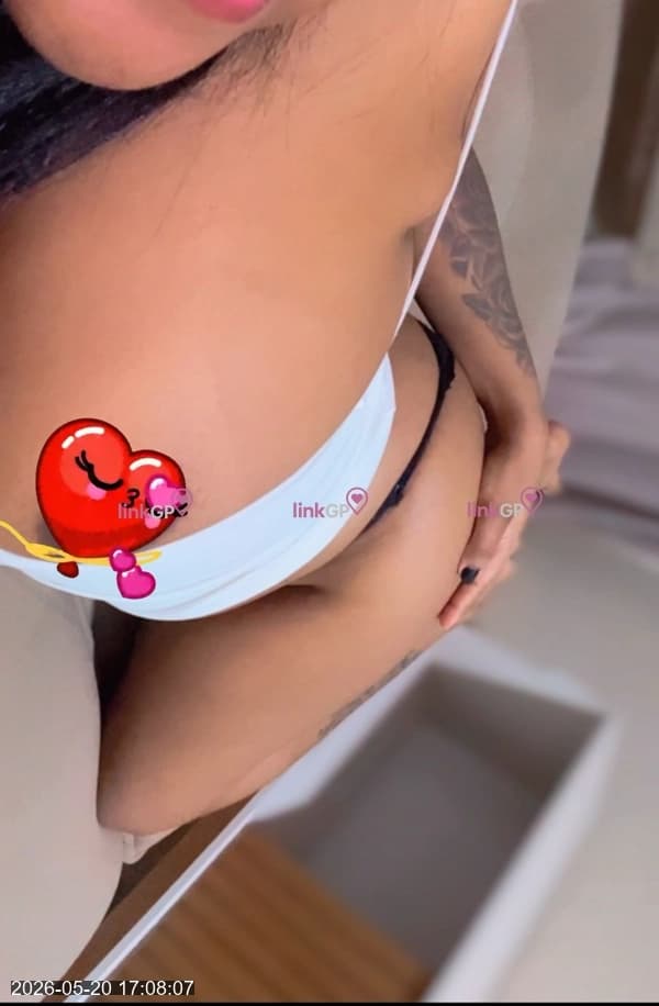 Videochamada erótica com lisinha, foto 17 de Fefe