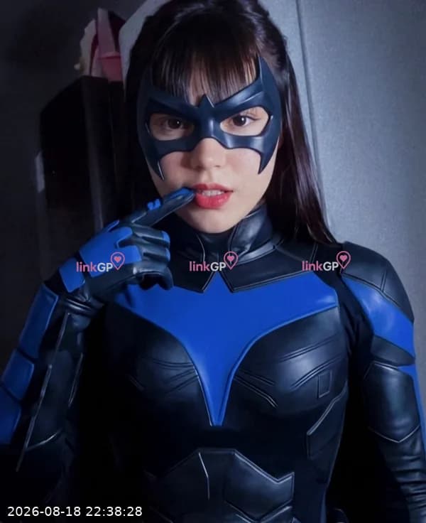 Videochamada erótica com cabelo médio — Hinata, foto 7