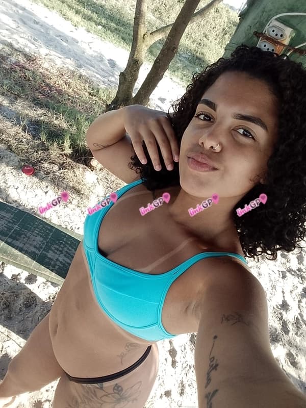 Videochamada erótica com foto real (2) — Isadora Alves