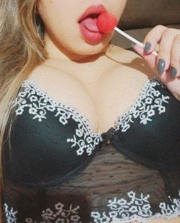 Ísis Secret — sexo virtual por videochamada