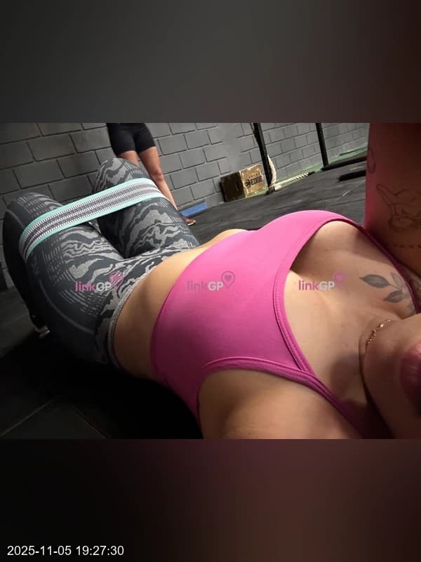 Videochamada erótica com olhos castanhos, foto 9 de Ivie Encanto