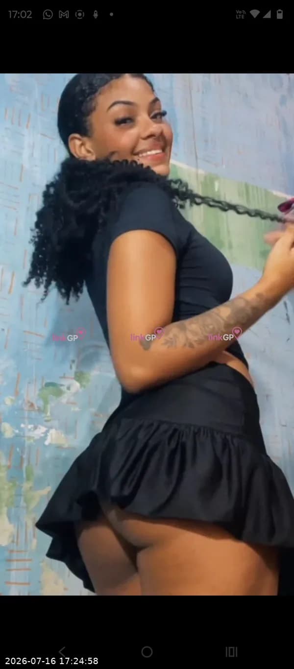 Videochamada erótica com baixinha, foto 9 de Jessica