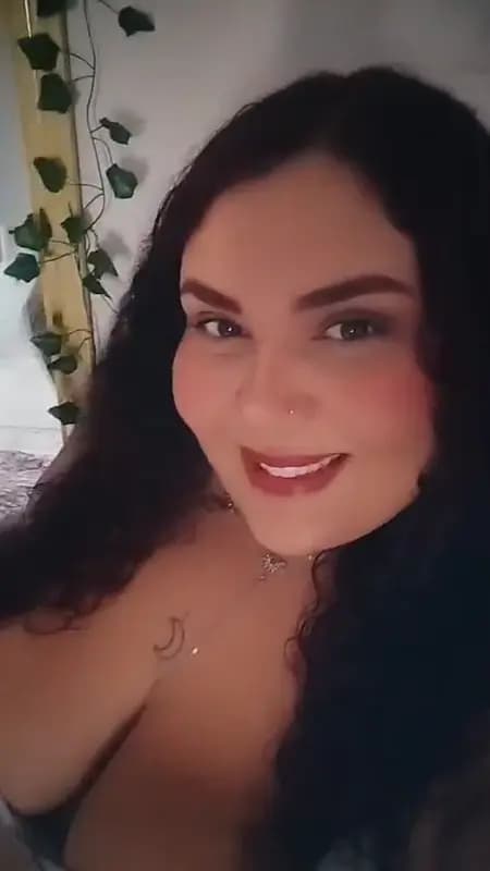 Videochamada erótica com ruiva, foto 17 de Juicy Julia