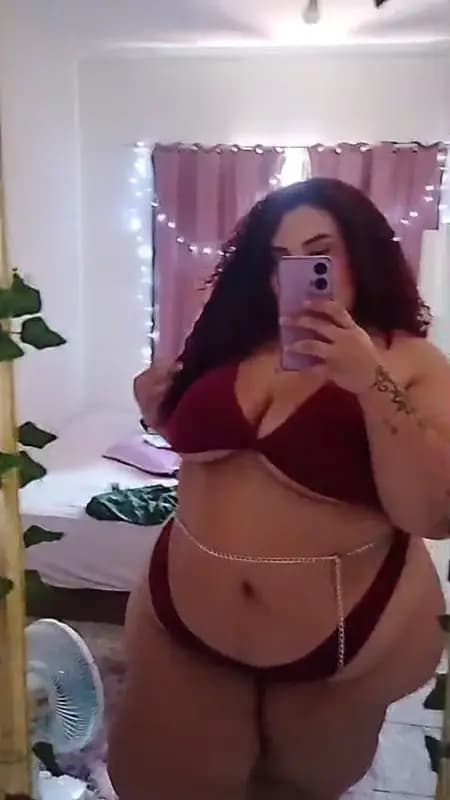 Videochamada erótica com apertadinha — Juicy Julia, foto 19