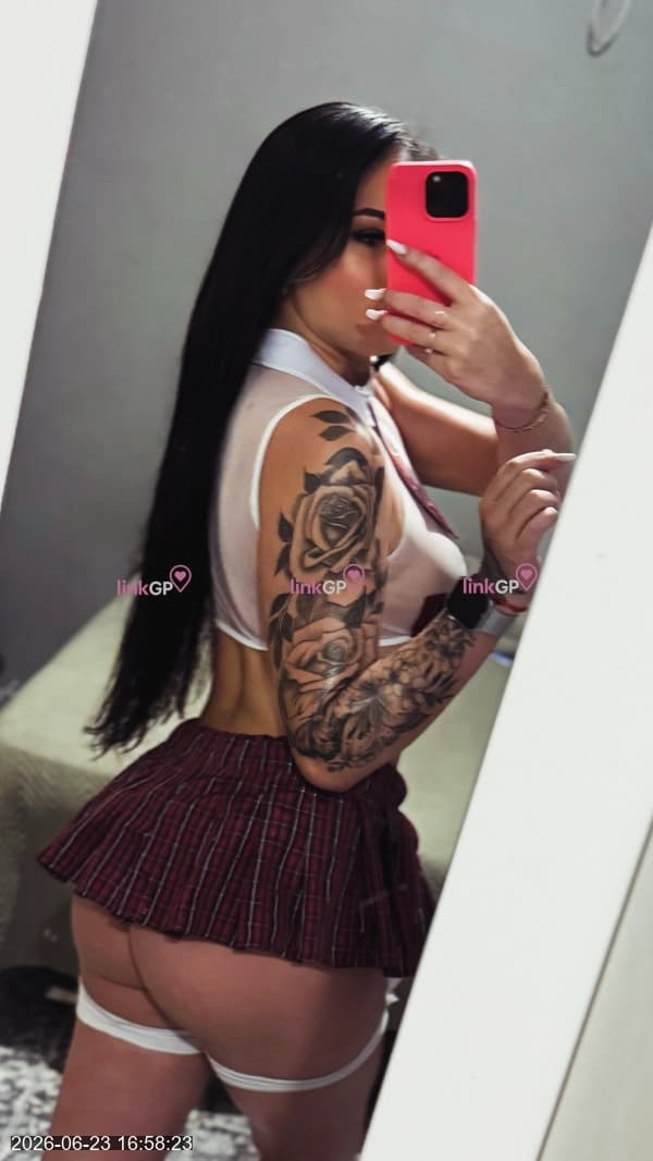 Videochamada erótica com imagem autêntica (4) — Júlia Mireneira