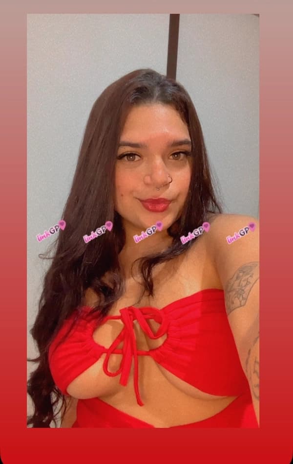 Videochamada erótica com acompanhante para festa (2) — Kiarahot
