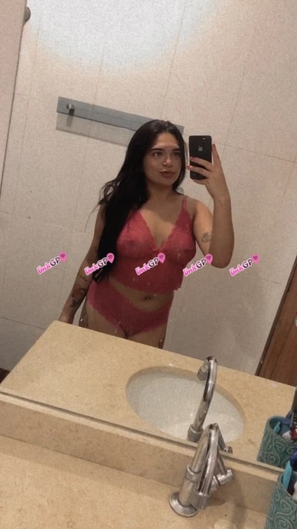 Videochamada erótica com morena, foto 5 de Kiarahot