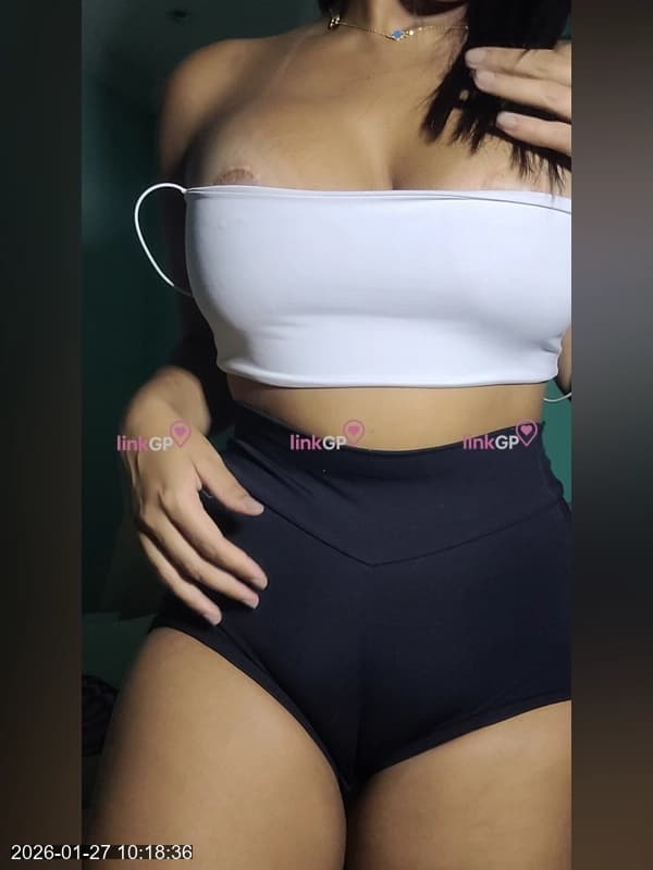Videochamada erótica com foto sem retoque, foto 5 de Larissa Freiree
