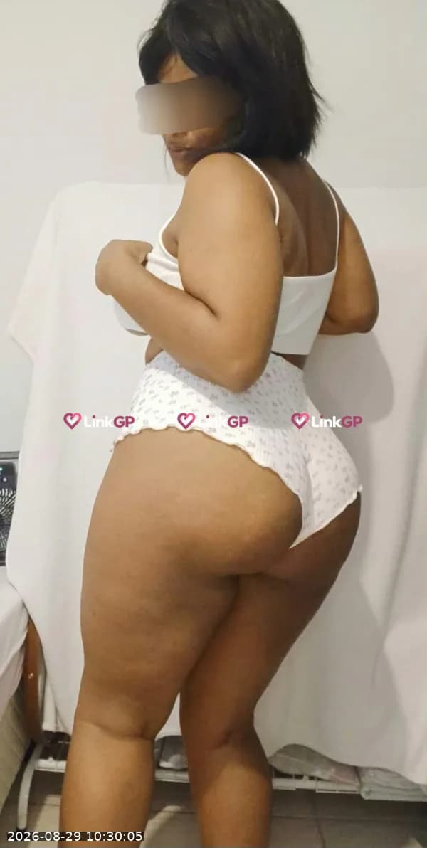 Videochamada erótica com cabelo médio, foto 5 de Lolita Casada