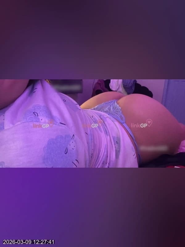 Videochamada erótica com foto real (2) — Lua