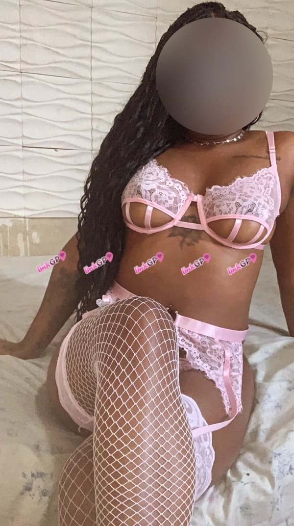 Videochamada erótica com negra, foto 7 de Madison Mello