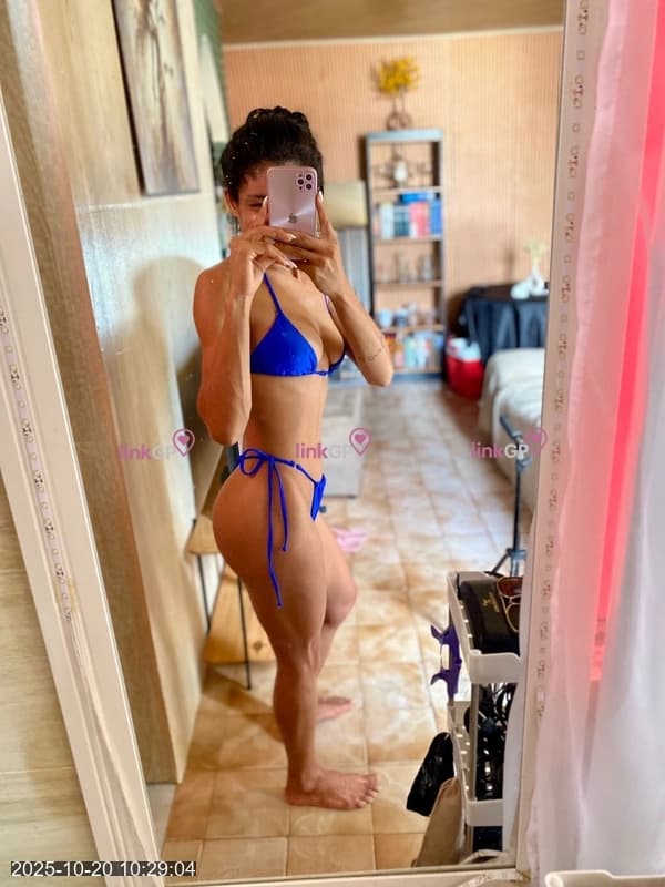 Videochamada erótica com foto real (2) — Magrinha Bucetão