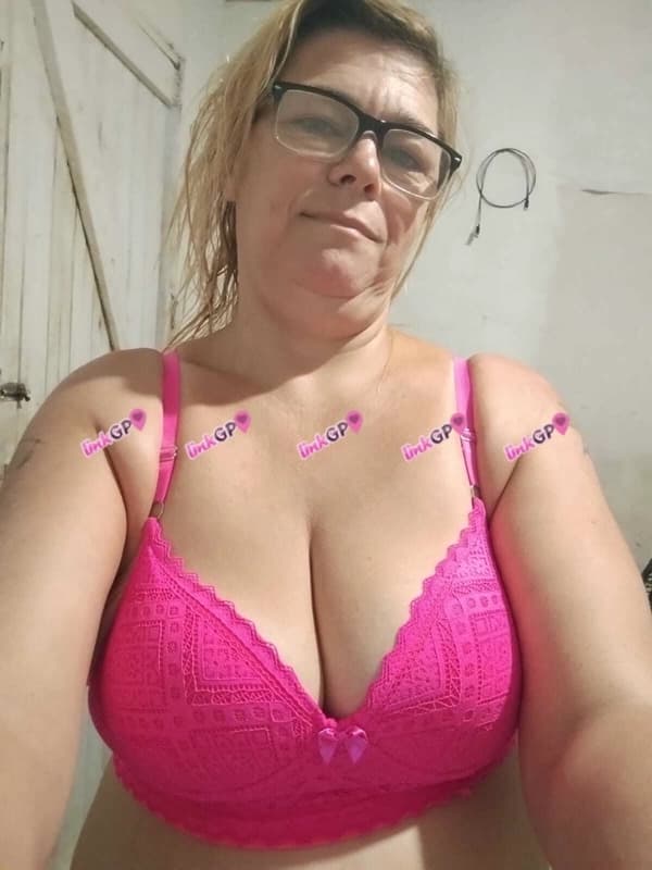 Videochamada erótica com foto real (14) — Manu
