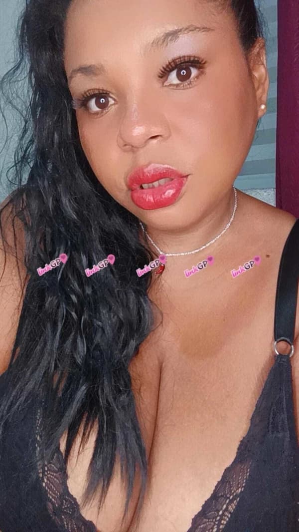 Videochamada erótica com lisinha — Mia Fetichista, foto 8
