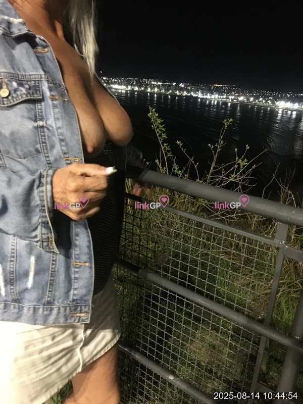 Videochamada erótica com dou nota (16) — Milf Delicia
