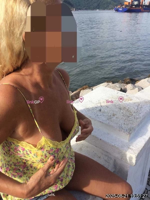 Videochamada erótica — atende casal, foto 2 de Milf Delicia