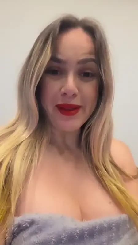 Videochamada erótica com imagem do anúncio — Mimi Guedes, foto 13