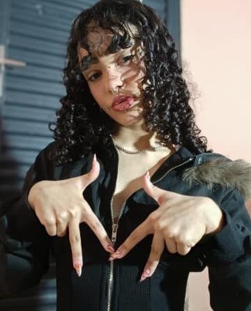 Mizza — sexo virtual por videochamada