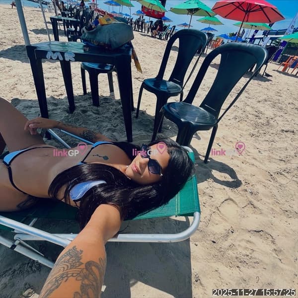 Videochamada erótica com seios pequenos, foto 10 de Morena