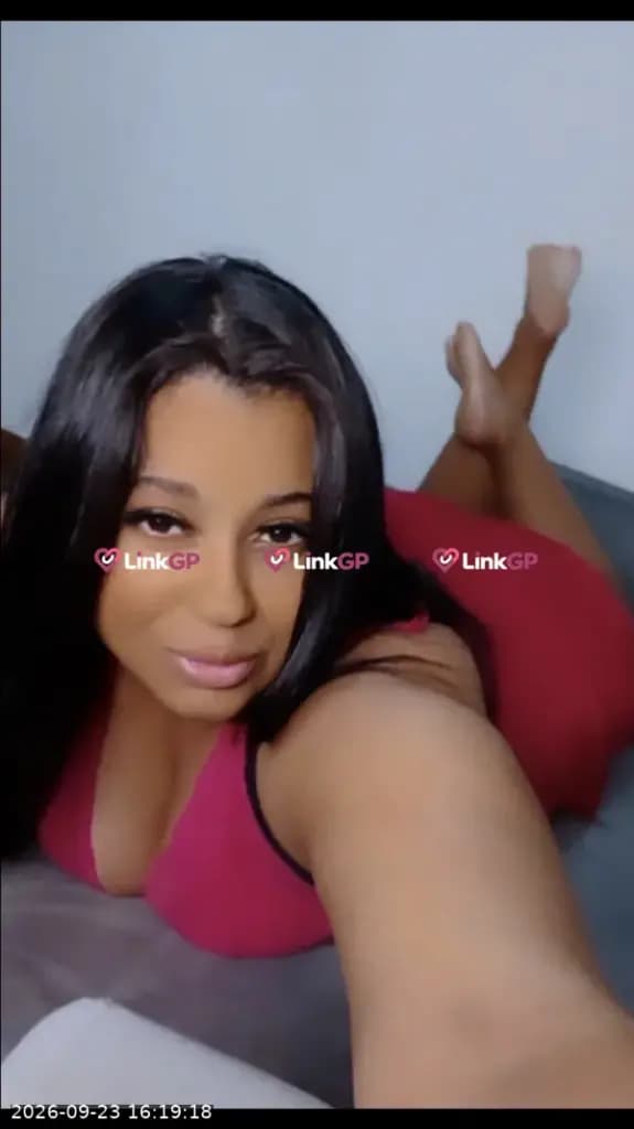 Videochamada erótica com imagem do anúncio